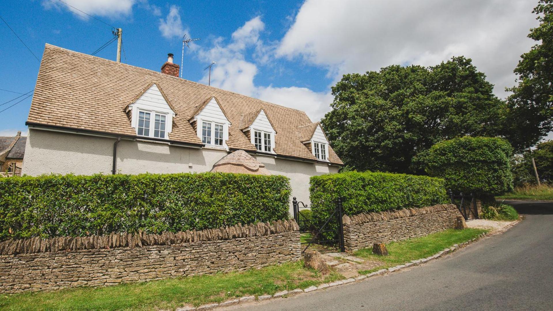 Thatch Cottage Todenham Exterior foto